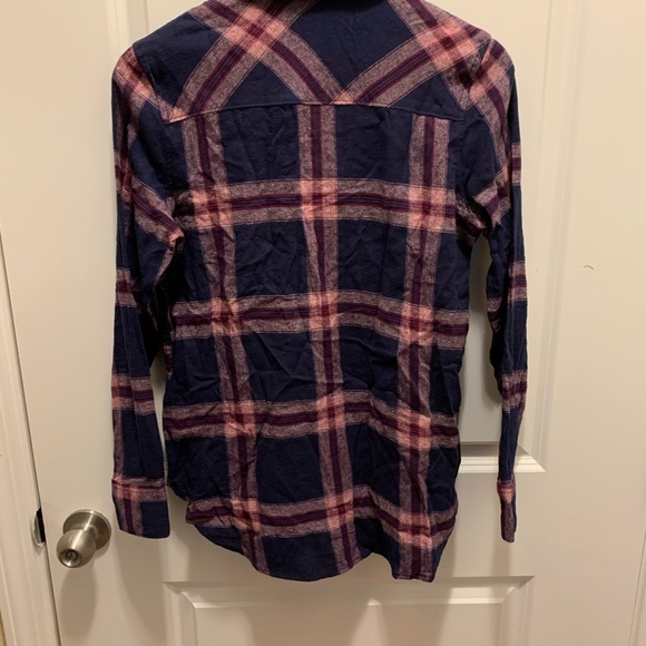 Button down shirt - Picture 6 of 6